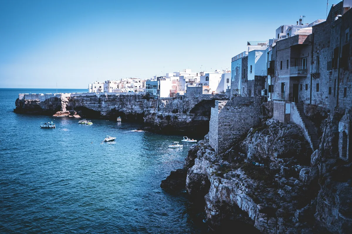 Capodanno 2026 a Polignano a Mare: ristoranti, dove mangiare, eventi